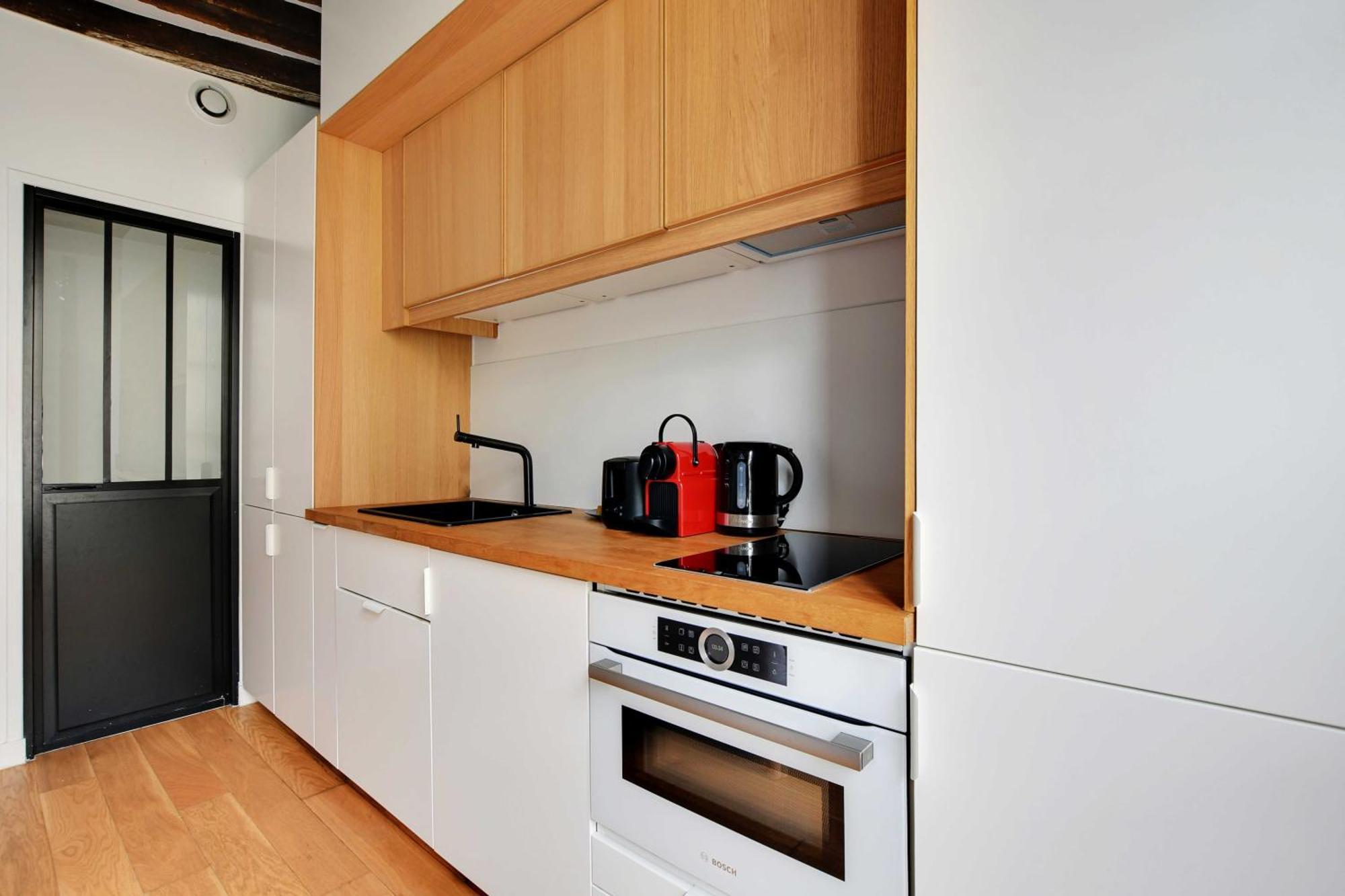 Charming A-c - 2p - Le Marais Appartement